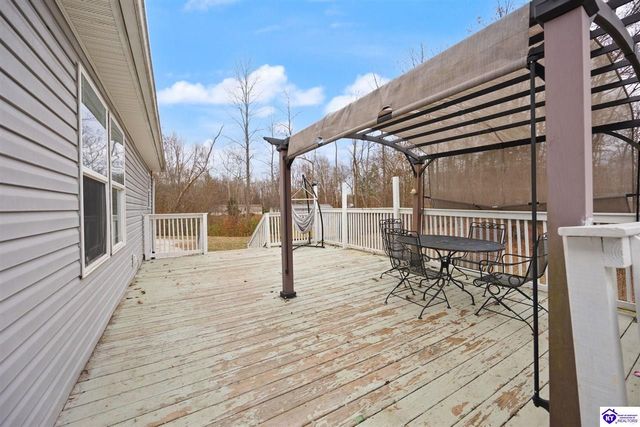 2646 Fort Avenue, Vine Grove, KY 40175