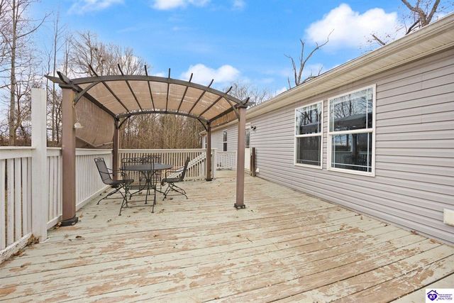 2646 Fort Avenue, Vine Grove, KY 40175