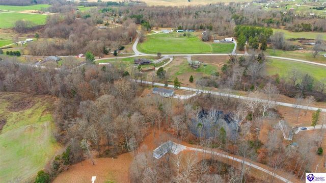 2646 Fort Avenue, Vine Grove, KY 40175