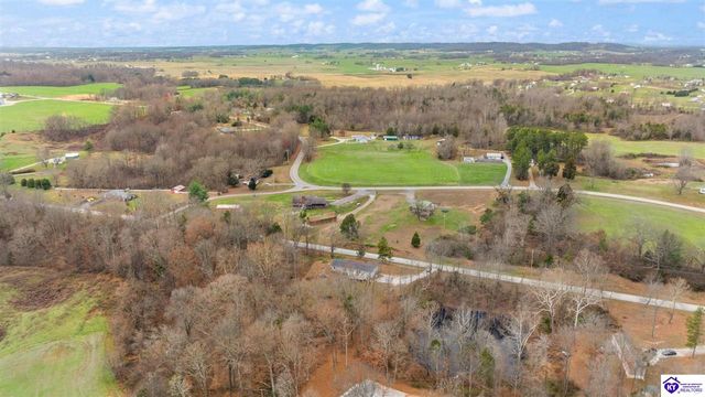 2646 Fort Avenue, Vine Grove, KY 40175