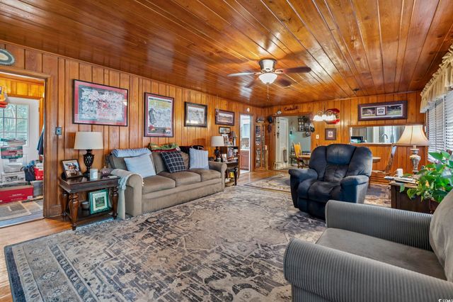 1817 South Island Rd., Georgetown, SC 29440