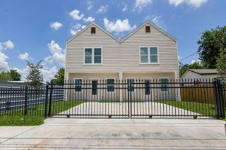 721 Doverside Street, Houston, TX 77022