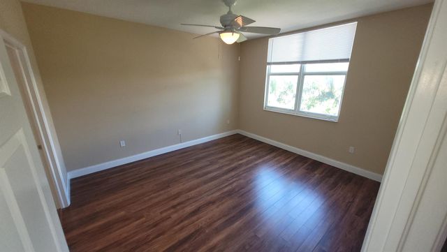 804 E Windward Way 622, Lantana, FL 33462