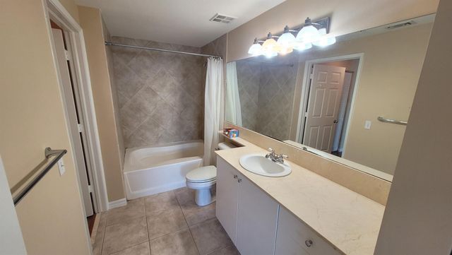 804 E Windward Way 622, Lantana, FL 33462