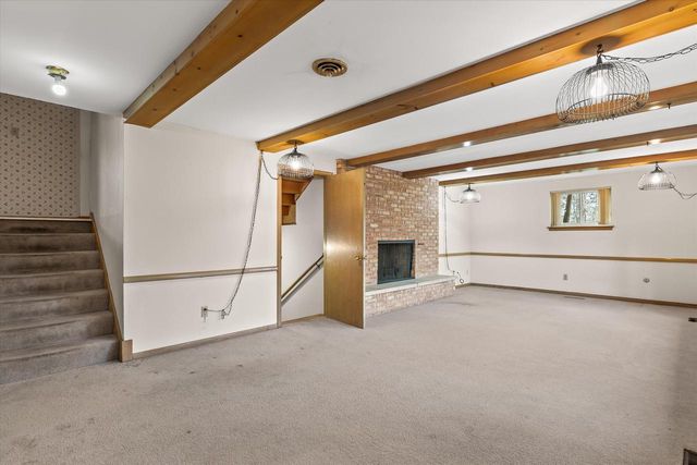 12750 Green Meadow PLACE, Elm Grove, WI 53122