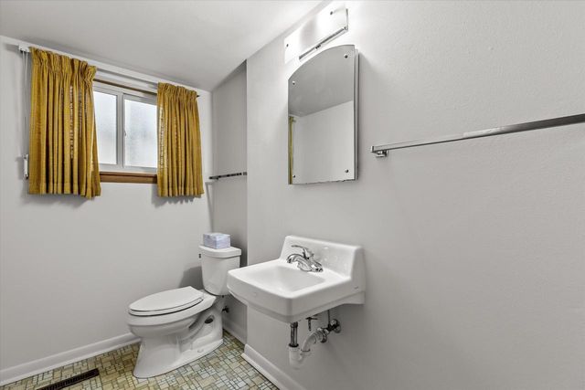 12750 Green Meadow PLACE, Elm Grove, WI 53122