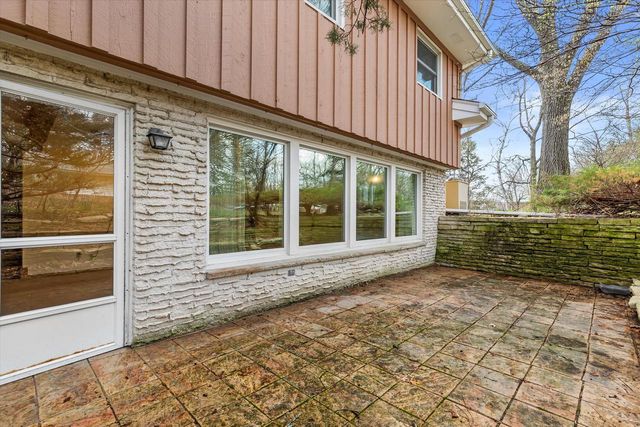 12750 Green Meadow PLACE, Elm Grove, WI 53122