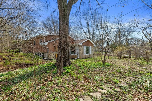 12750 Green Meadow PLACE, Elm Grove, WI 53122