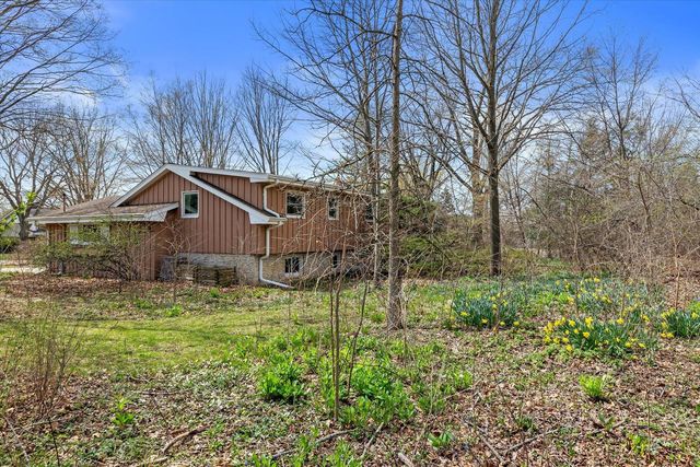12750 Green Meadow PLACE, Elm Grove, WI 53122