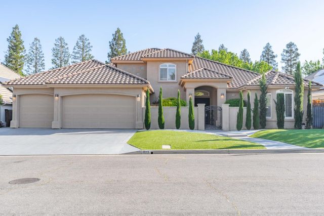 1103 E Newhall Drive, Fresno, CA 93720