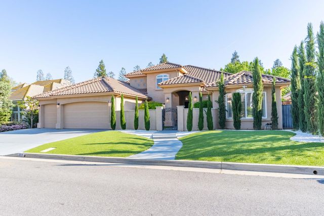 1103 E Newhall Drive, Fresno, CA 93720