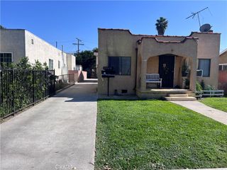 8954 S Gate, South Gate, CA 90280