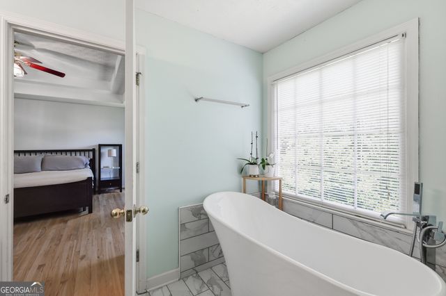 5910 Nachoochee Trail, Flowery Branch, GA 30542