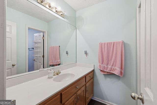 5910 Nachoochee Trail, Flowery Branch, GA 30542
