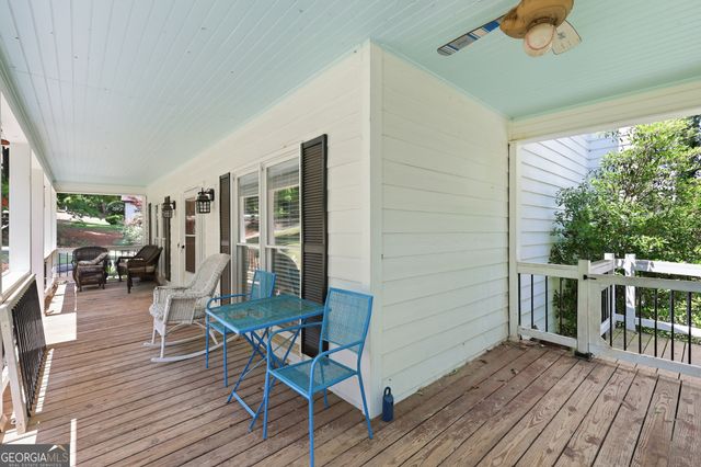5910 Nachoochee Trail, Flowery Branch, GA 30542