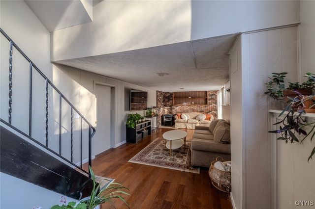 101 Brookside Lane, Manlius, NY 13066