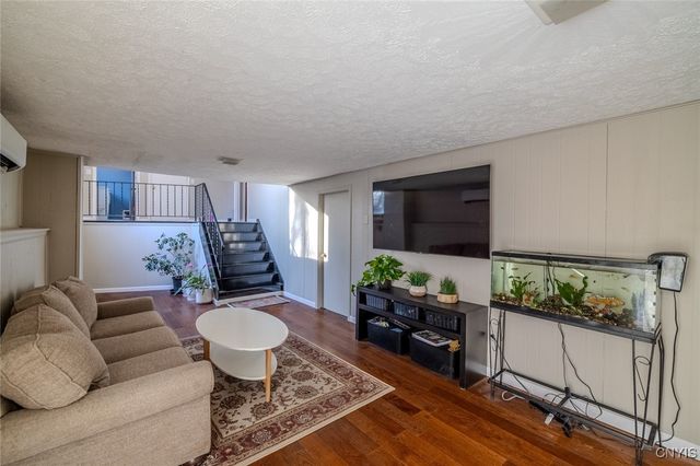 101 Brookside Lane, Manlius, NY 13066