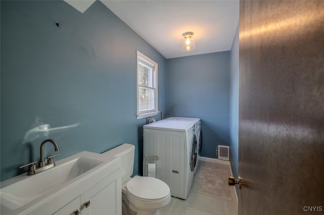 101 Brookside Lane, Manlius, NY 13066