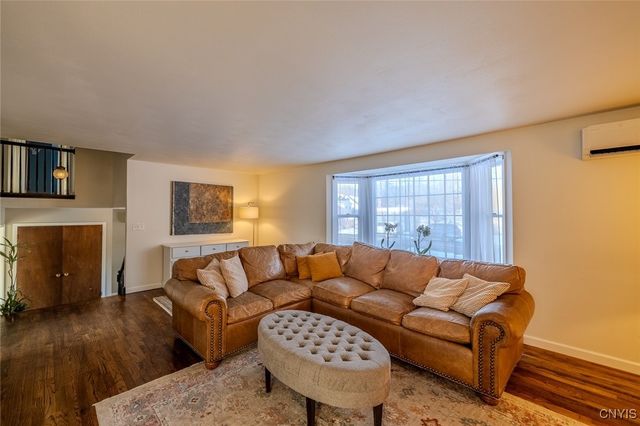 101 Brookside Lane, Manlius, NY 13066