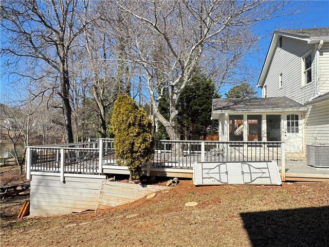 2852 Inverloch Circle, Duluth, GA 30096