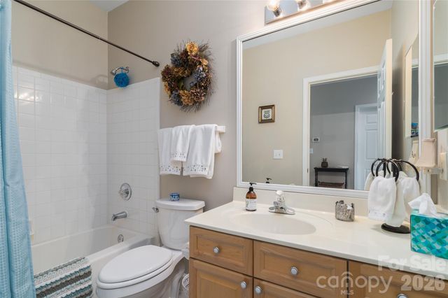 714 Northeast Drive 44, Davidson, NC 28036