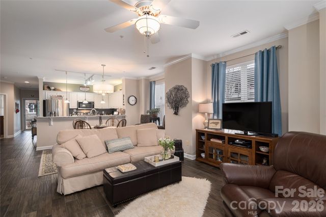 714 Northeast Drive 44, Davidson, NC 28036