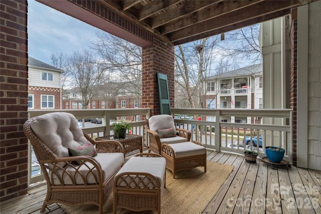 714 Northeast Drive 44, Davidson, NC 28036