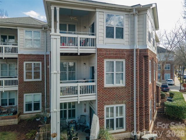 714 Northeast Drive 44, Davidson, NC 28036