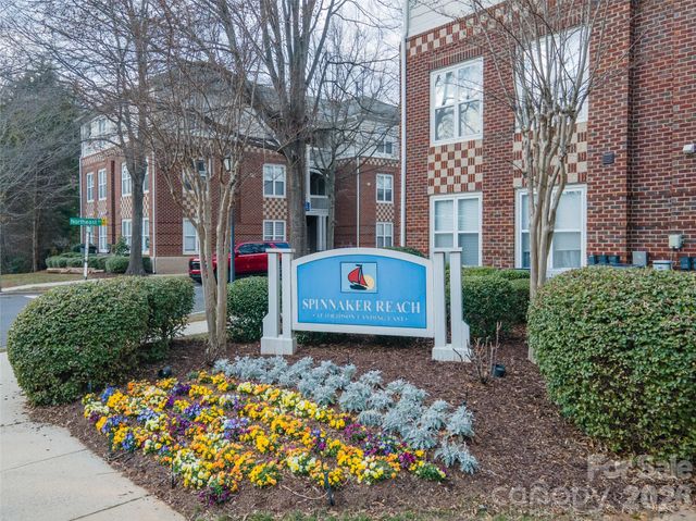 714 Northeast Drive 44, Davidson, NC 28036