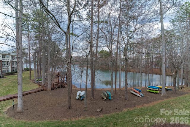 714 Northeast Drive 44, Davidson, NC 28036