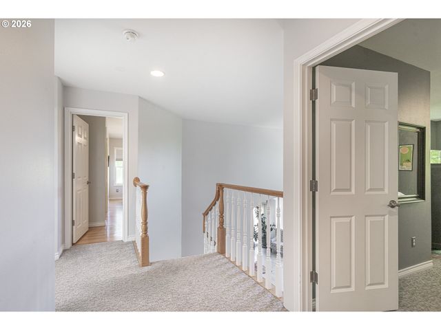 1250 Nw MEADOWS Dr, Mc Minnville, OR 97128
