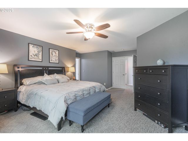 1250 Nw MEADOWS Dr, Mc Minnville, OR 97128
