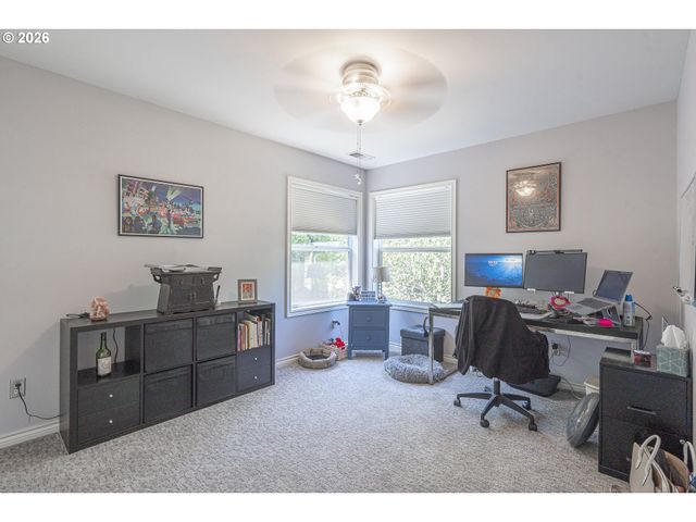 1250 Nw MEADOWS Dr, Mc Minnville, OR 97128