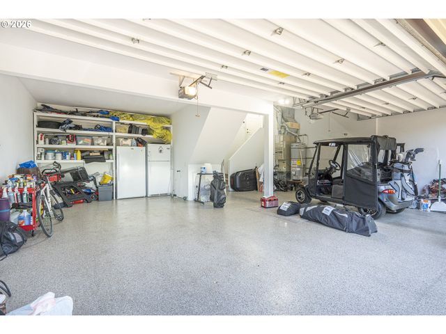 1250 Nw MEADOWS Dr, Mc Minnville, OR 97128