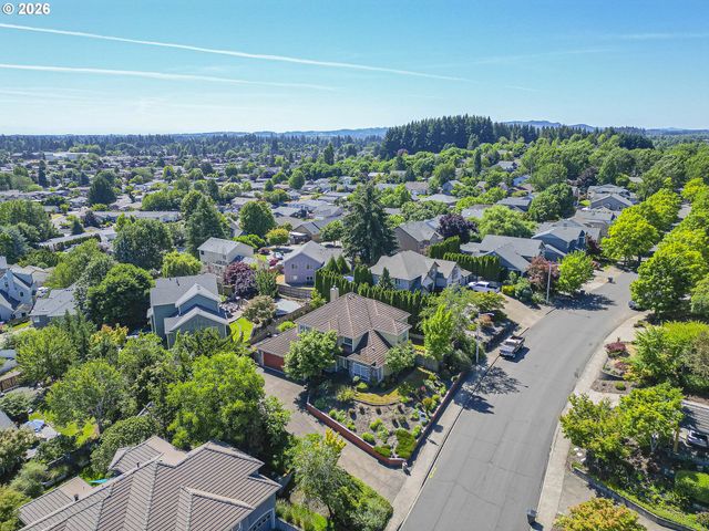 1250 Nw MEADOWS Dr, Mc Minnville, OR 97128