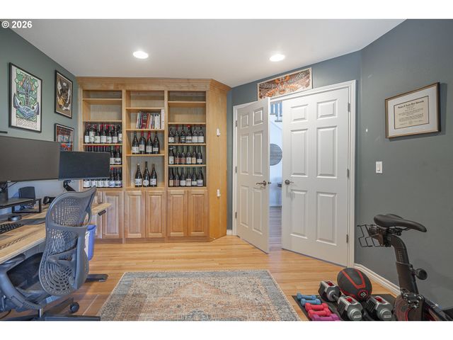 1250 Nw MEADOWS Dr, Mc Minnville, OR 97128