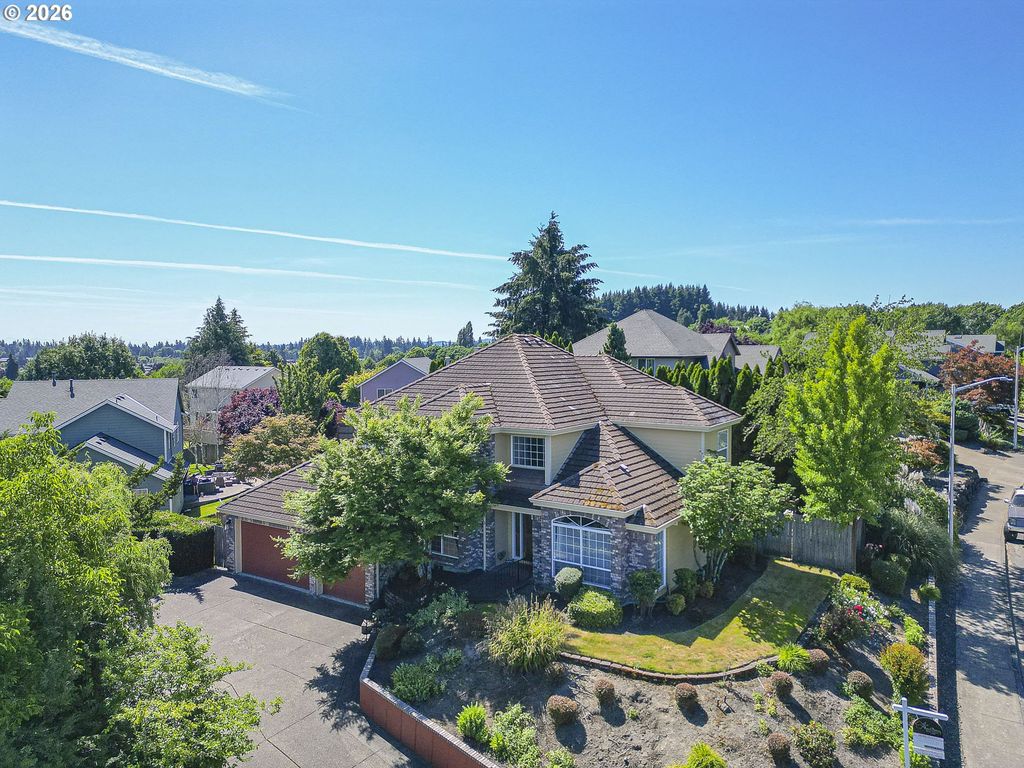 Image 1 of property listing at 1250 Nw MEADOWS Dr, Mc Minnville, OR 97128