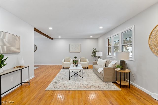 6701 Westview Drive, Brecksville, OH 44141