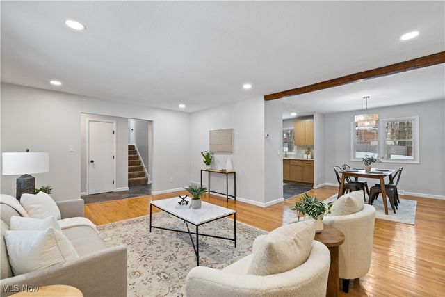 6701 Westview Drive, Brecksville, OH 44141