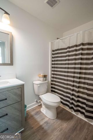 275 Woodbury Lane, Hull, GA 30646