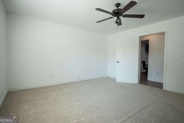 275 Woodbury Lane, Hull, GA 30646