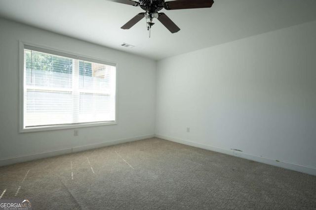 275 Woodbury Lane, Hull, GA 30646