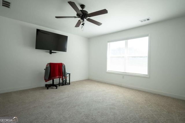 275 Woodbury Lane, Hull, GA 30646