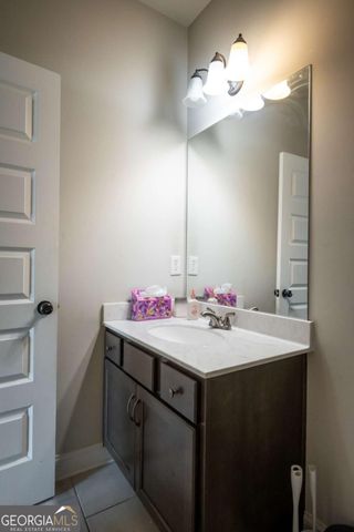 275 Woodbury Lane, Hull, GA 30646