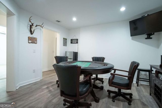 275 Woodbury Lane, Hull, GA 30646