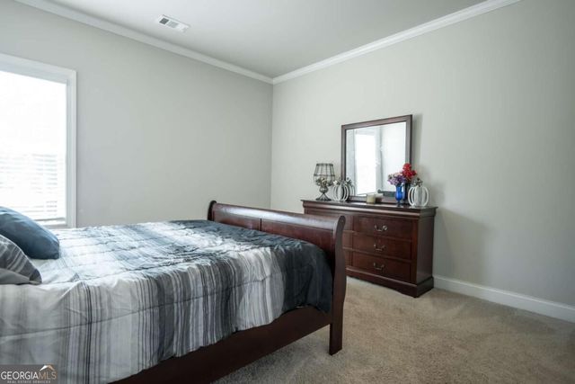 275 Woodbury Lane, Hull, GA 30646