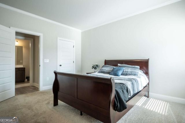 275 Woodbury Lane, Hull, GA 30646