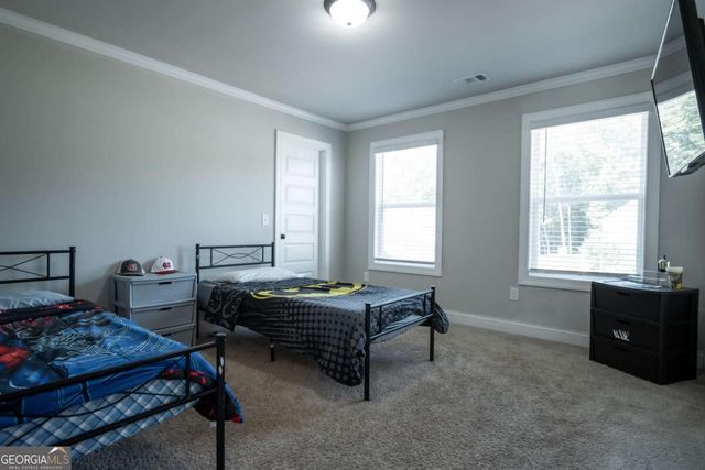 275 Woodbury Lane, Hull, GA 30646