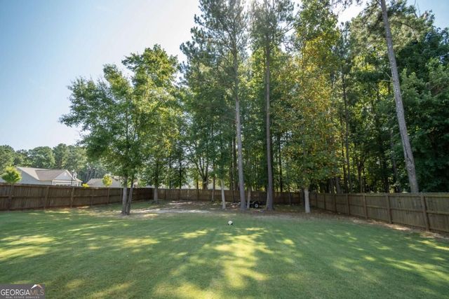 275 Woodbury Lane, Hull, GA 30646