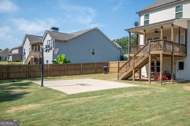 275 Woodbury Lane, Hull, GA 30646